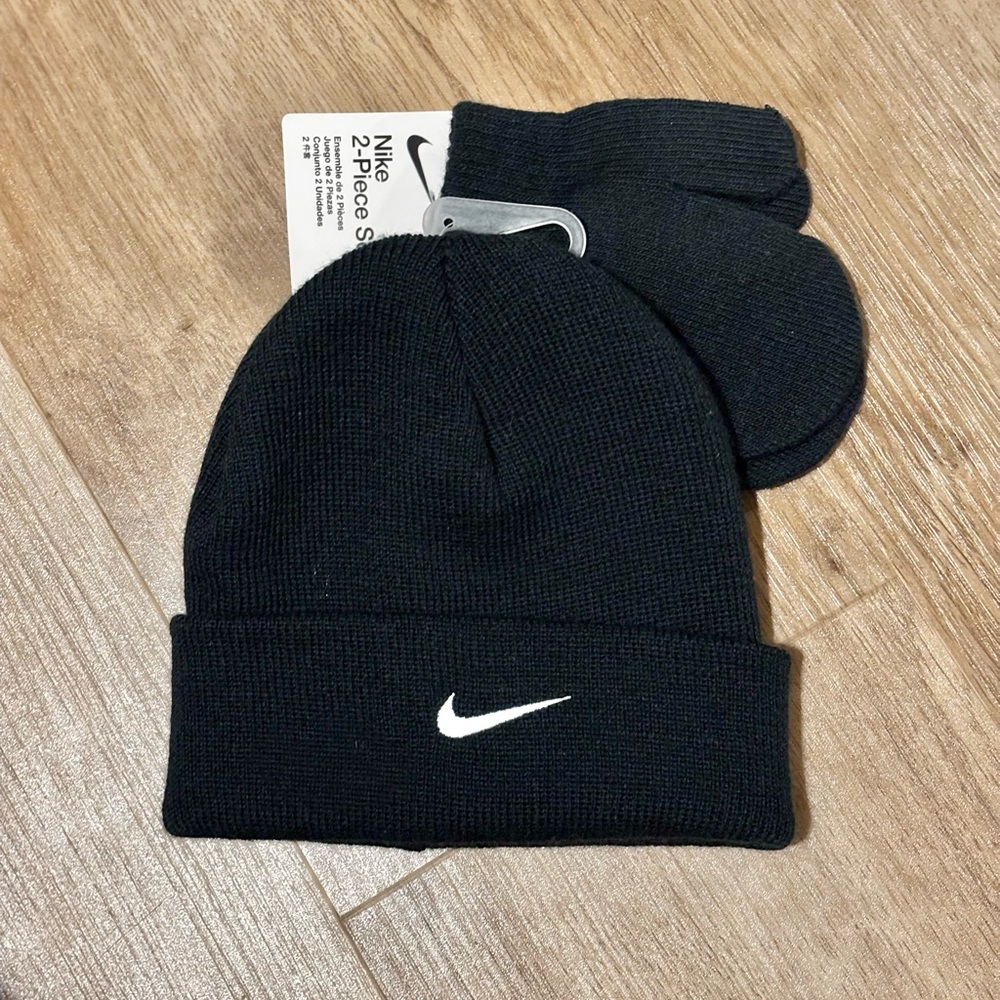 Nike Navy Blue Knit Hat and Mittens Set
